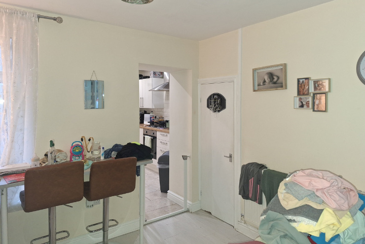 Property photo 3 of 11