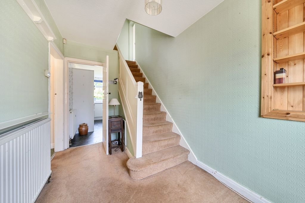 Property photo 3 of 20
