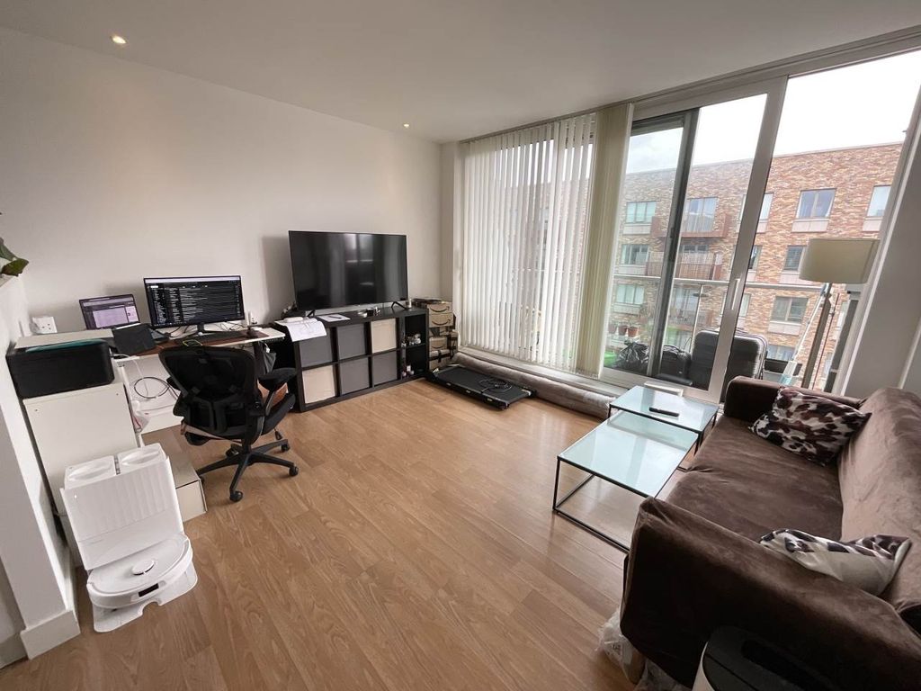 Property photo 3 of 6 Img_6460