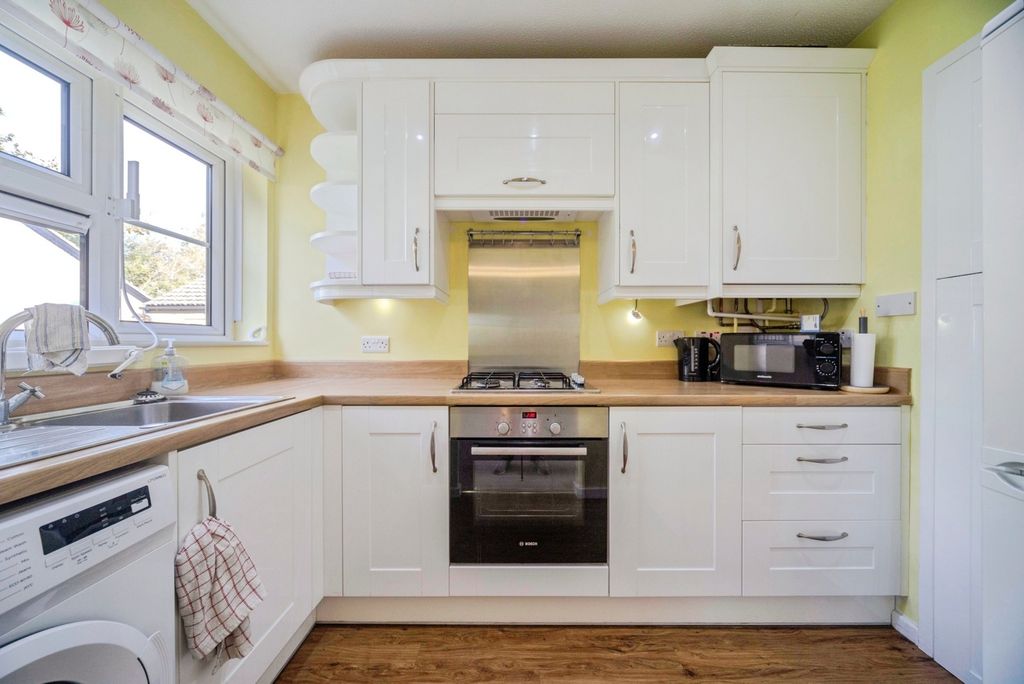 Property photo 2 of 25 Pbox-Img.Jpg