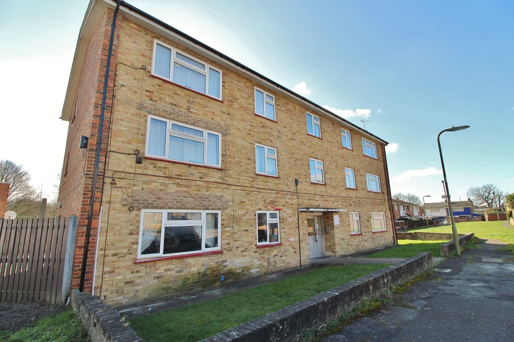 Property photo 1 of 13