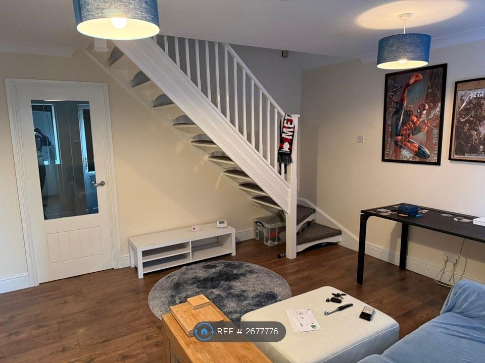 Property photo 3 of 10 Living Room 2