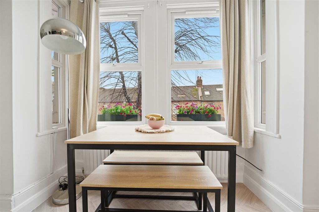 Property photo 3 of 10 Half Acre Dining New.Jpg