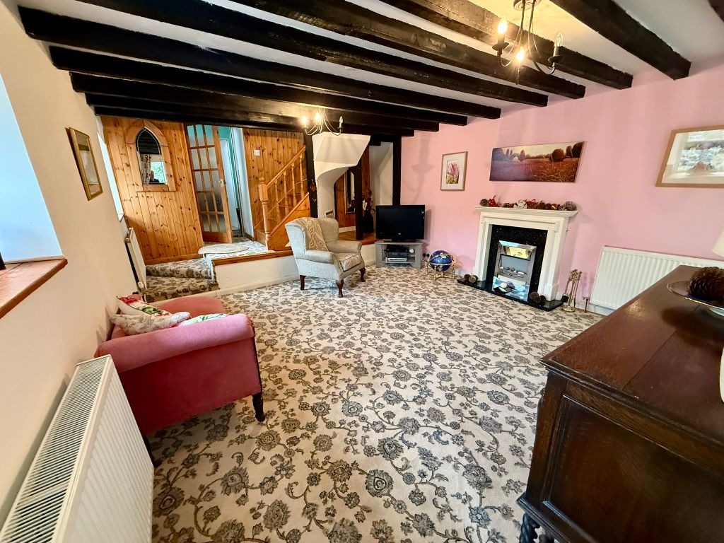 Property photo 3 of 21