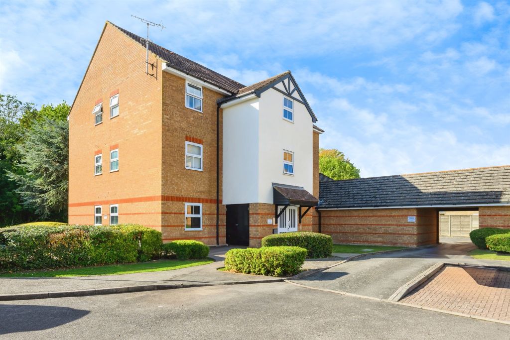 Property photo 1 of 16