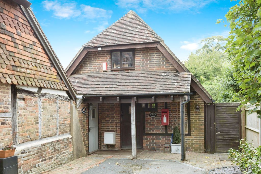 Property photo 3 of 18