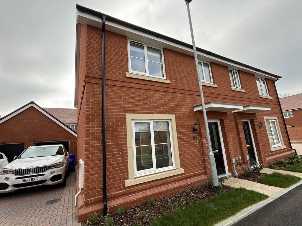 Property photo 3 of 39