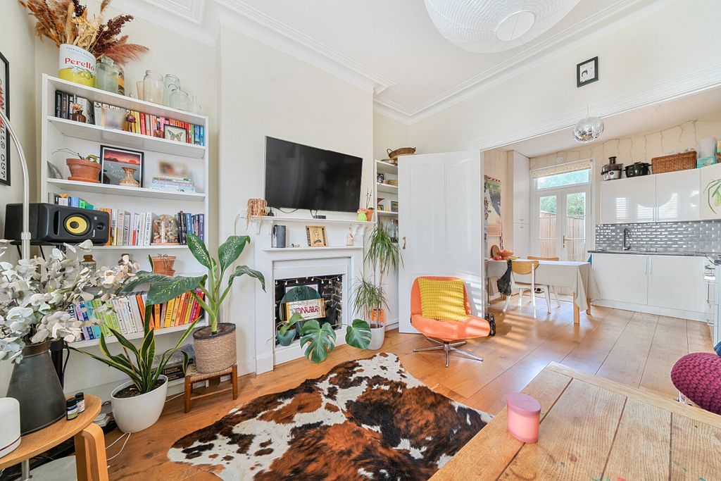 Property photo 2 of 10 22-6Aa0412d180d5-...