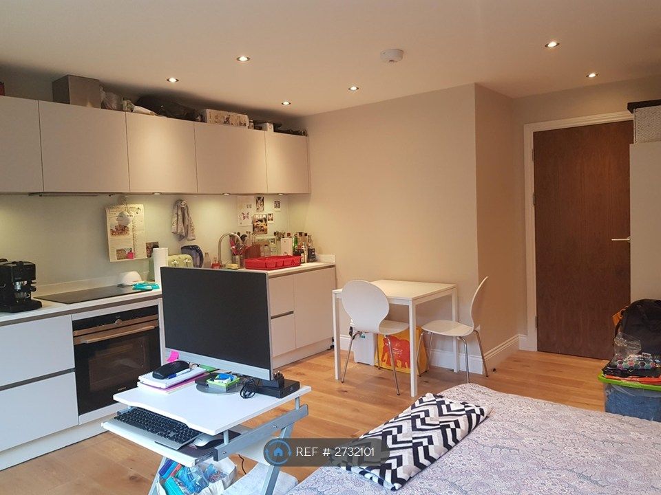 Property photo 2 of 11