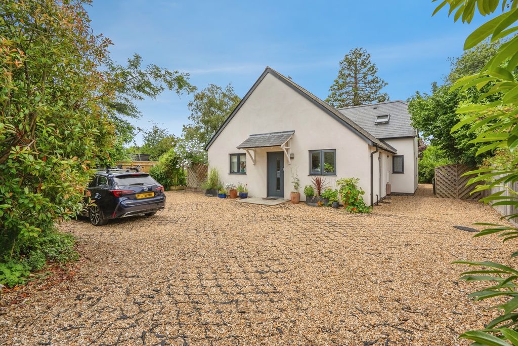 Property photo 1 of 19 Pbox-Img.Jpg