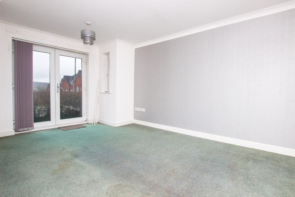 Additional image 5 of 2 bed flat for saleMarsh House Lane, Darwen BB3