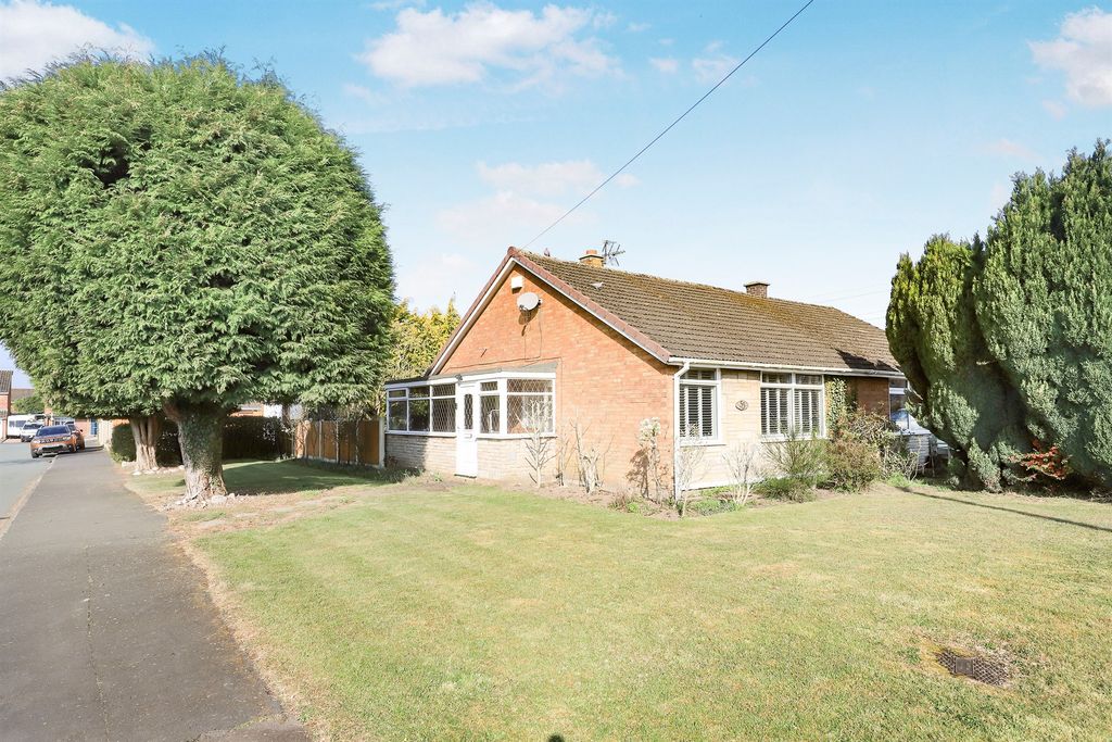 Property photo 1 of 13