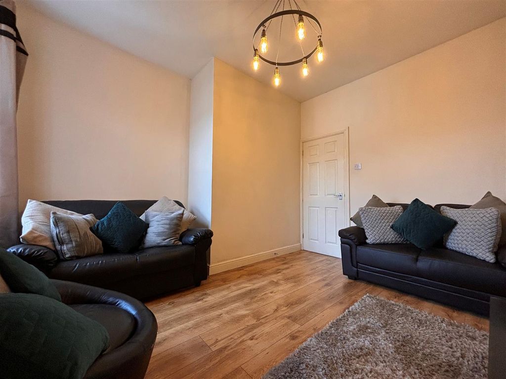 Property photo 2 of 7 1.Jpg