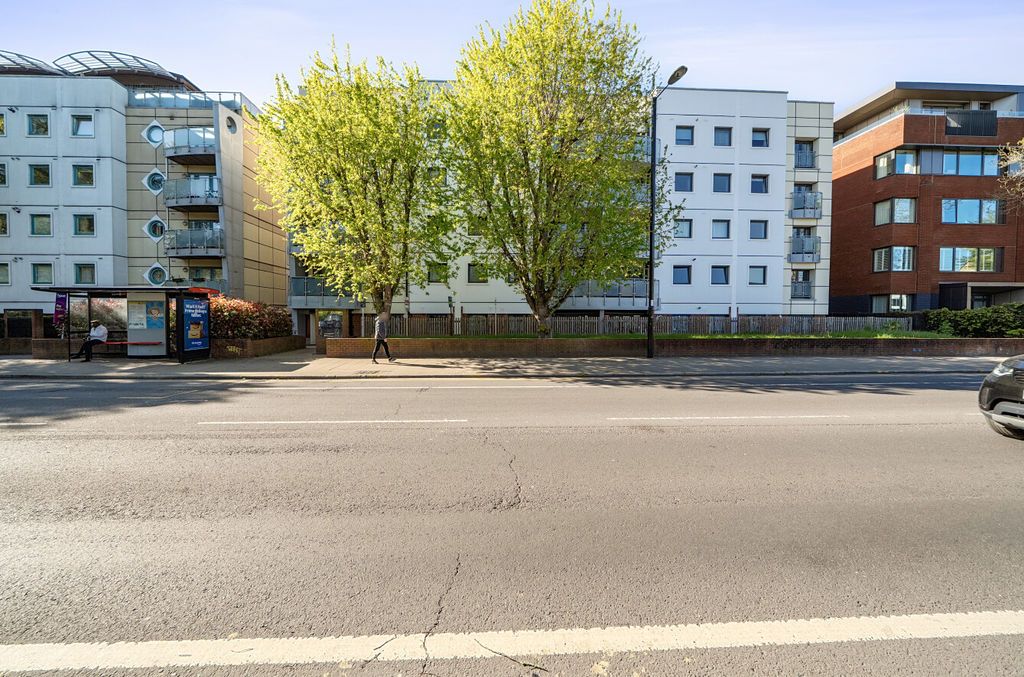 Property photo 1 of 13 Photo 18