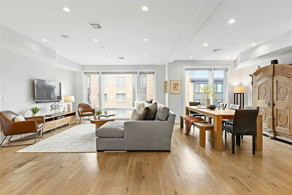 Property photo 2 of 17 <Alttext/>