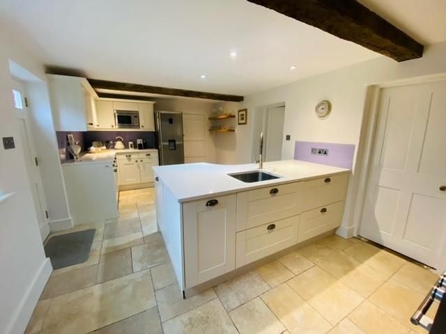 Property photo 3 of 38 Kitchen 1