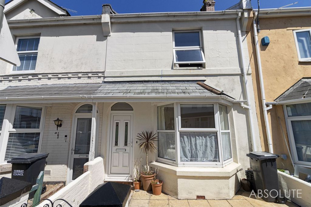 Property photo 1 of 15
