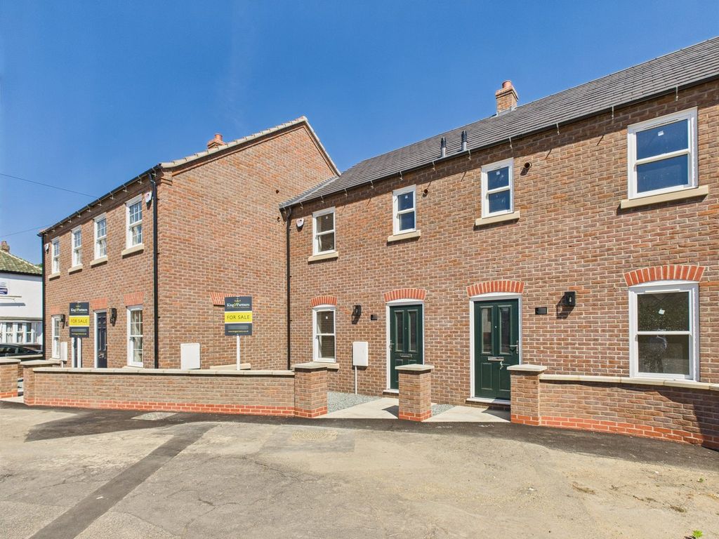 Property photo 2 of 14