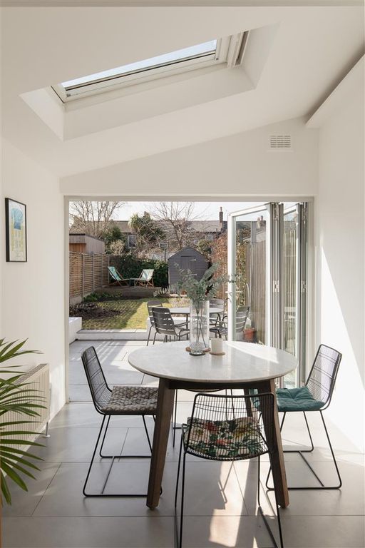 Property photo 3 of 23 Kirkwood Rd 7.Jpg