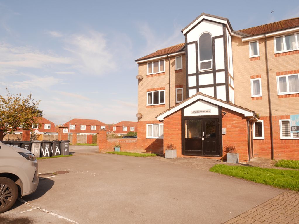 Property photo 1 of 6 Outside 2