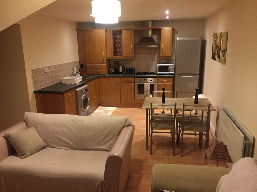 Property photo 3 of 7