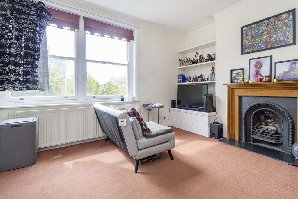 Property photo 2 of 4