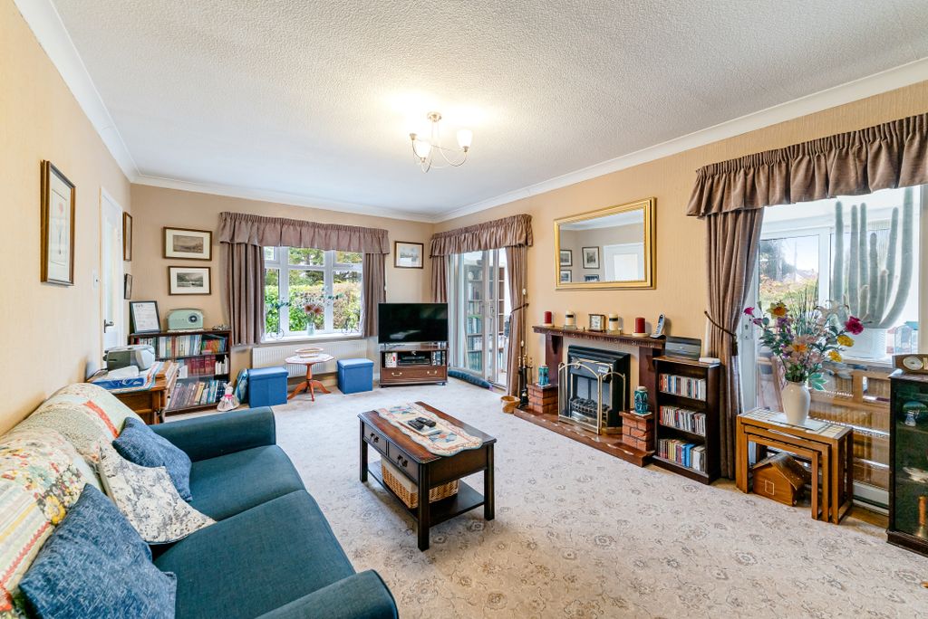 Property photo 3 of 35 Gallery