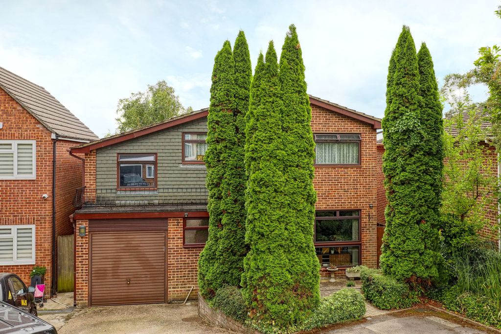 Property photo 1 of 13