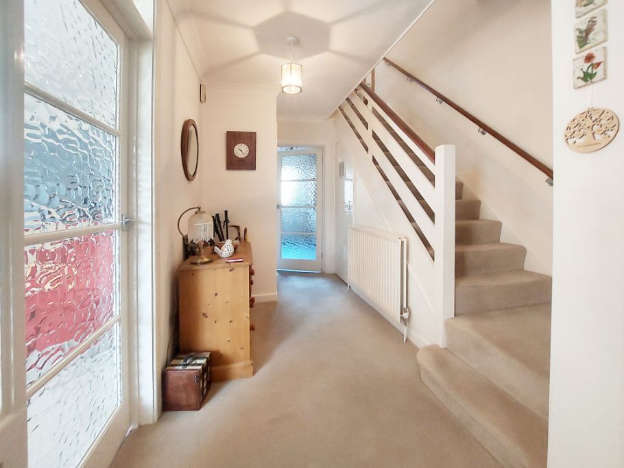 Property photo 2 of 13 20260428_102313