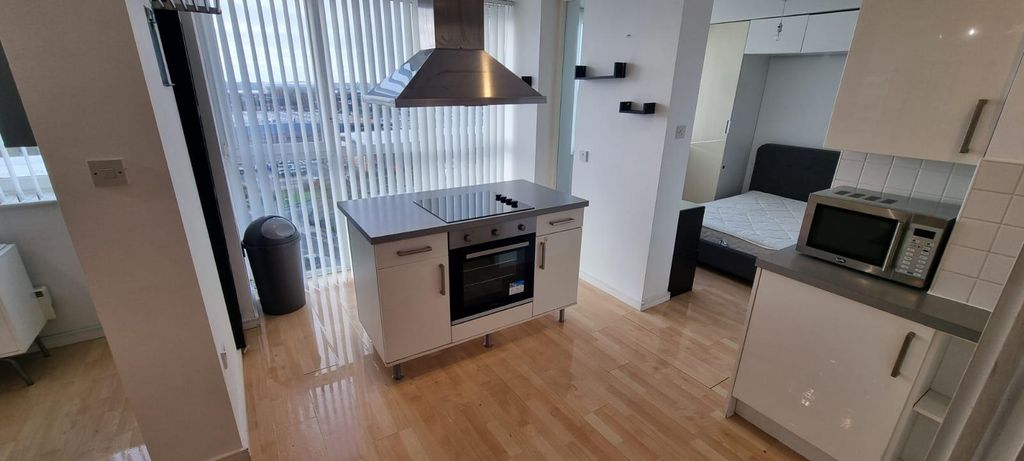 Property photo 1 of 8 Photo-2024-10-30-14-08-06.Jpg