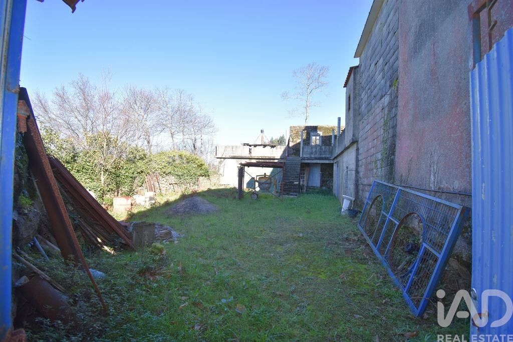 Property photo 3 of 27
