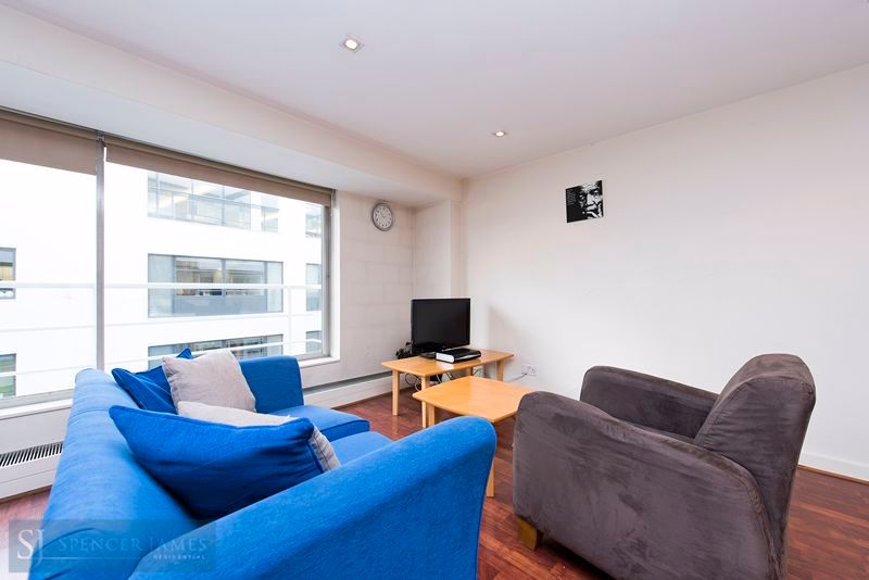 Property photo 1 of 9 Photo 7