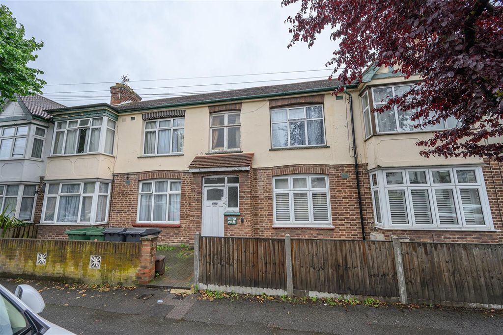 Property photo 1 of 13