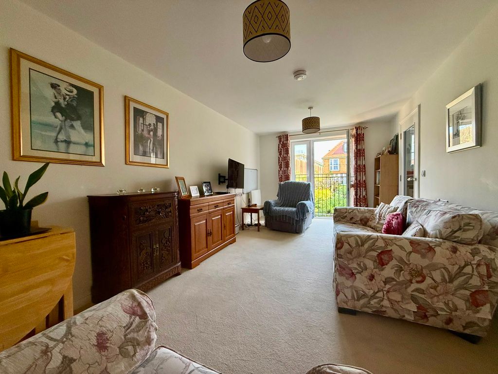 Property photo 2 of 15