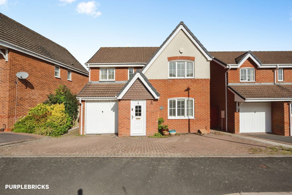 Property photo 1 of 35