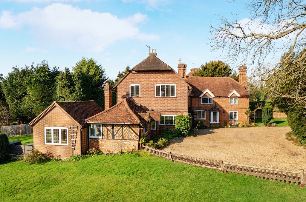 Property photo 1 of 36 1421729-2-69A8833...