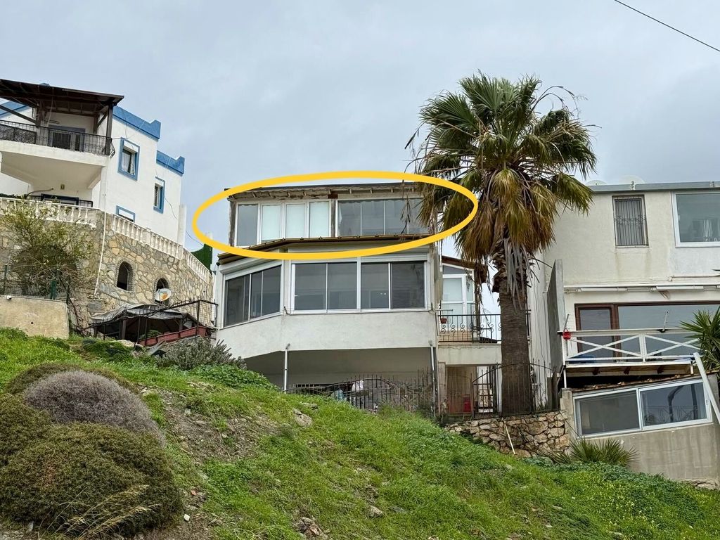 Property photo 2 of 18 Sea &amp; City View Property For Sale In Bodrum - Position Of The Apartment