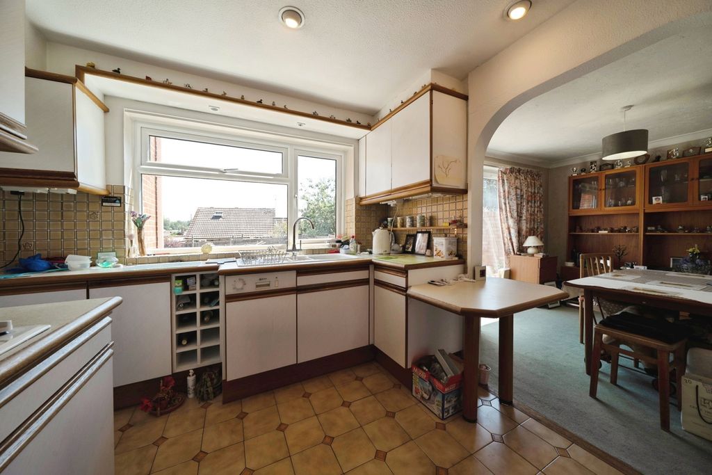 Property photo 2 of 11 Pbox-Img.Jpg