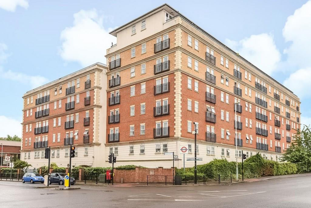 Property photo 1 of 12