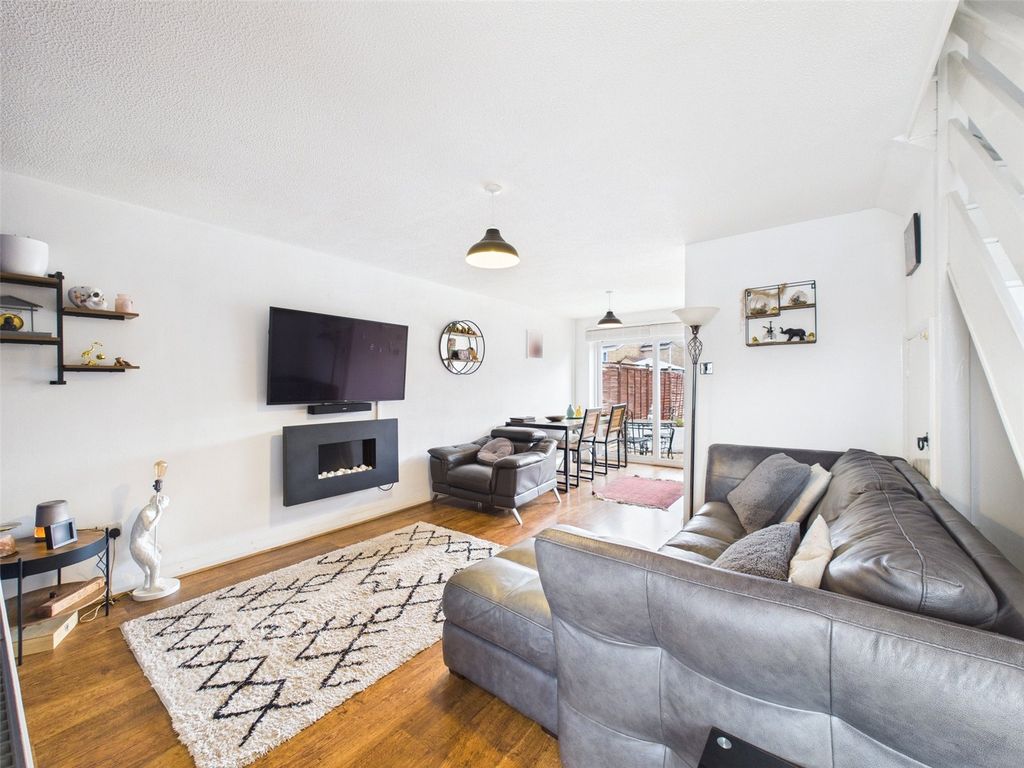 Property photo 2 of 11 Picture No. 04