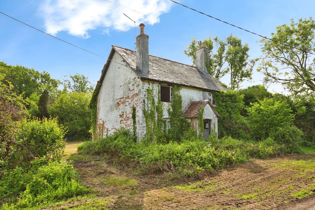 Property photo 1 of 19 Photo