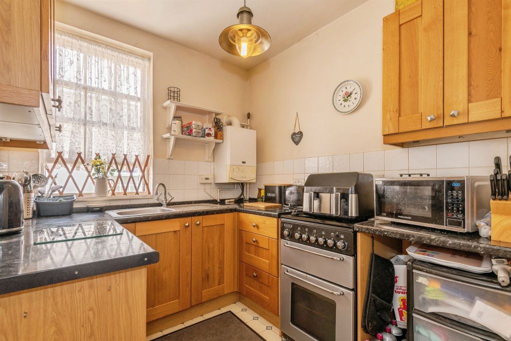 Property photo 3 of 15