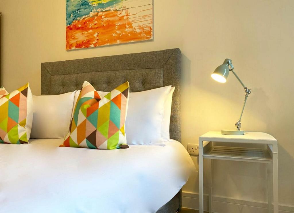 Additional image 4 of 2 bed flat to rentVictoria Street, Rochester ME1