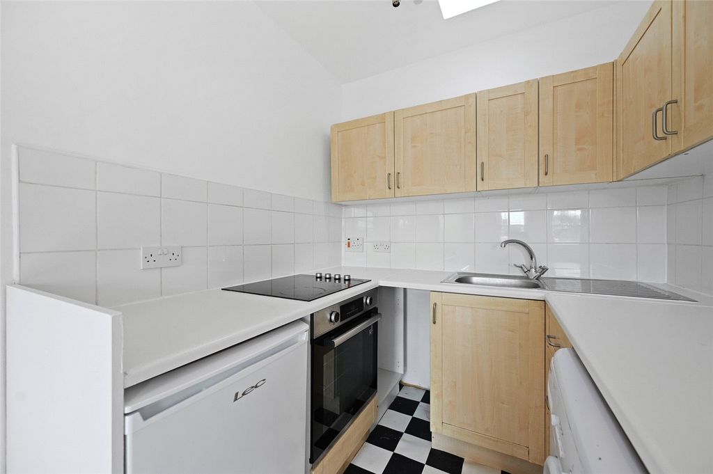 Property photo 3 of 7 Picture No. 04