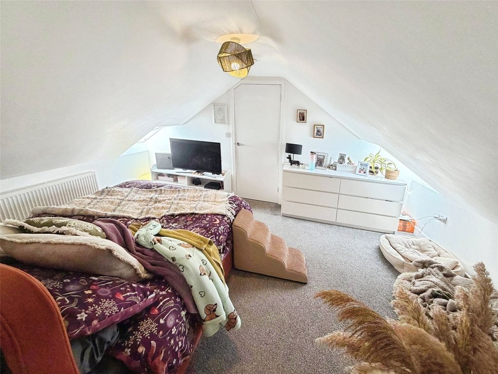 Property photo 3 of 15 Bedroom 1