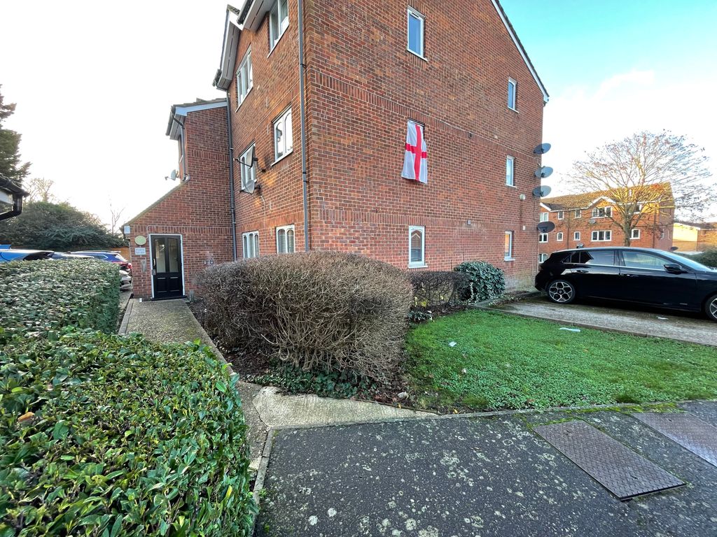 Property photo 1 of 7