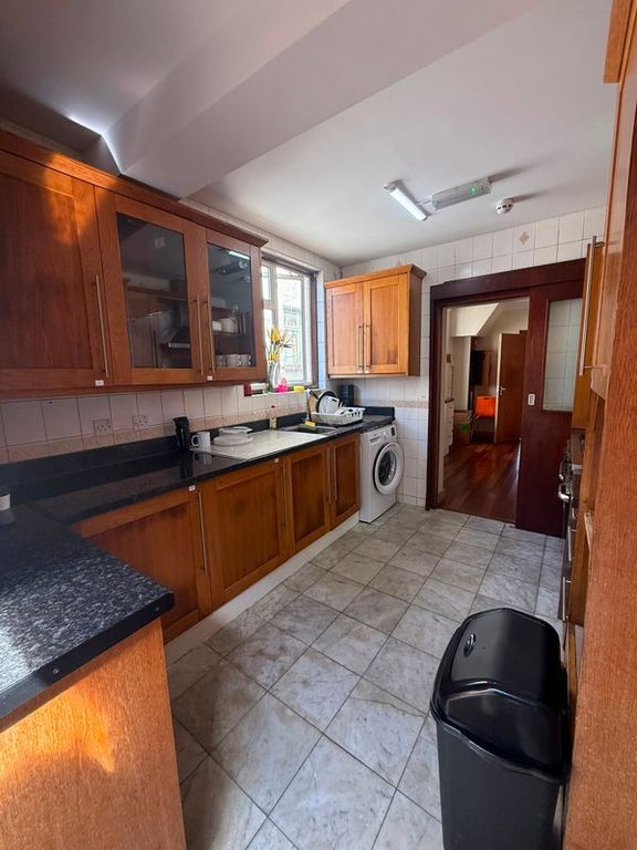 Property photo 3 of 3