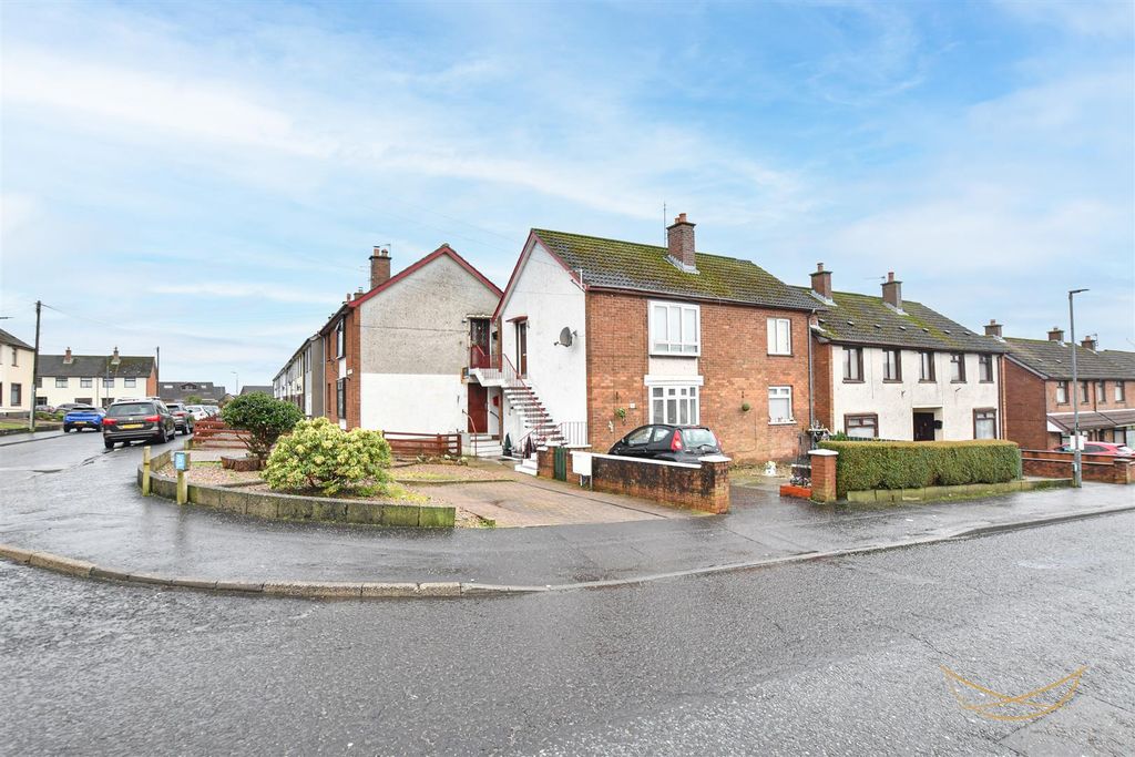 Property photo 3 of 19 Dhp-7.Jpg