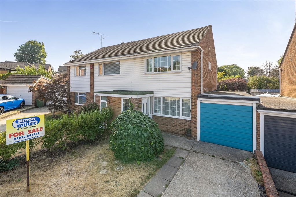 Property photo 1 of 20 1-6A7Fa1B89F3d7-1504206 (1).Jpg