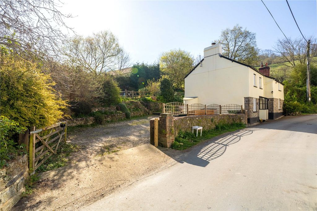 Property photo 3 of 29 Picture No. 03
